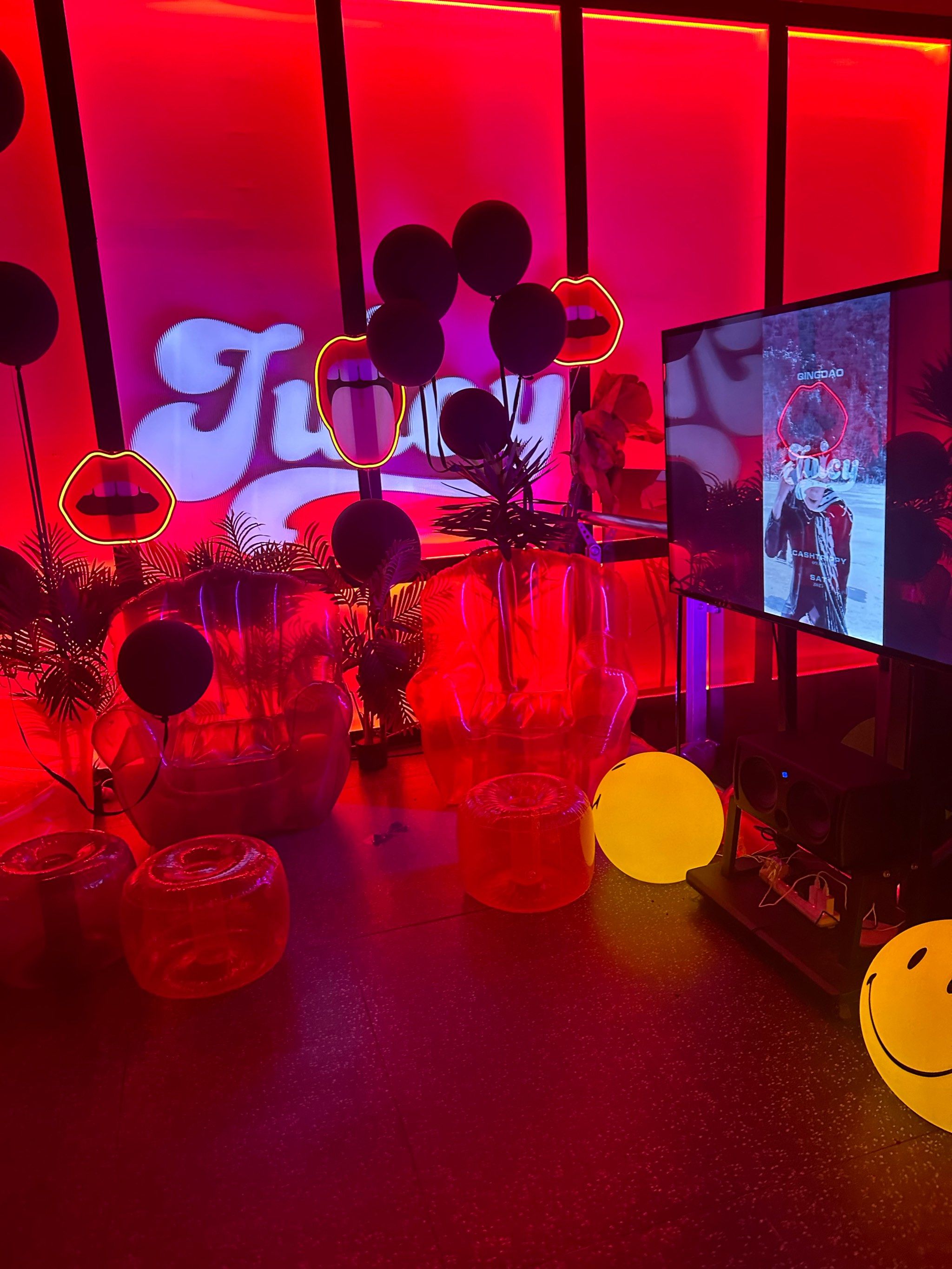 随州商务ktv：中低端差异-曾都区ktv预定